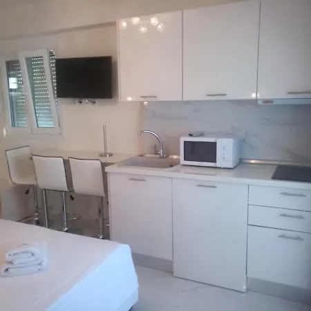 View 2 Capsule hotel Nikiti (Sithonia)