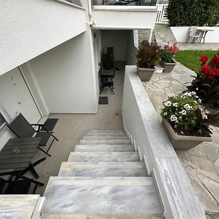View Semi-basement