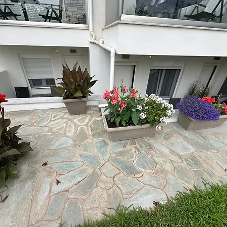 View Semi-basement * Nikiti (Sithonia)